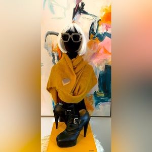 Fendi Black Booties. 100% Italian leather. Size 40